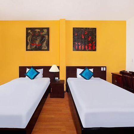Gold Coast Da Nang Hotel מראה חיצוני תמונה
